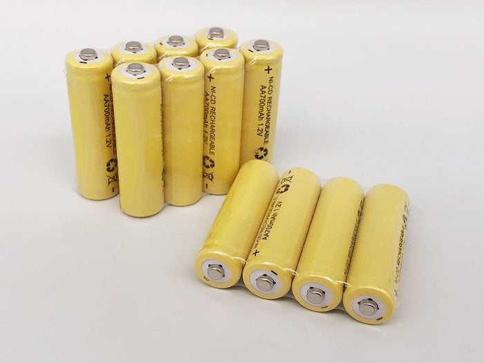 12-pack dealonlinenz rechargeable AA Ni-Cd batteries, 1.2V, 700mAh for electronic devices and power backup.