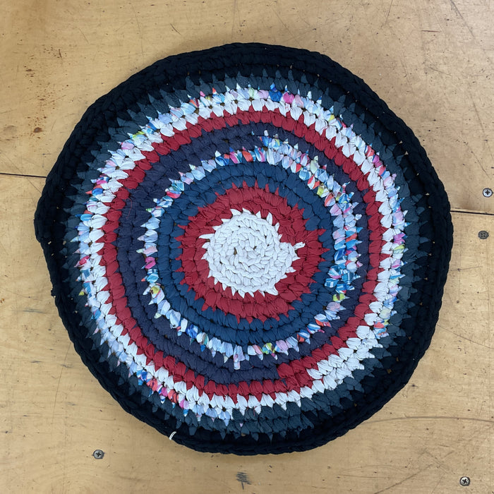 Country Life - Small Rug - Navy, White & Red