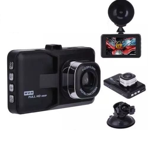 9eight5 dash cam capturing clear road footage, supports 4GB to 32GB memory cards for reliable vehicle recording.