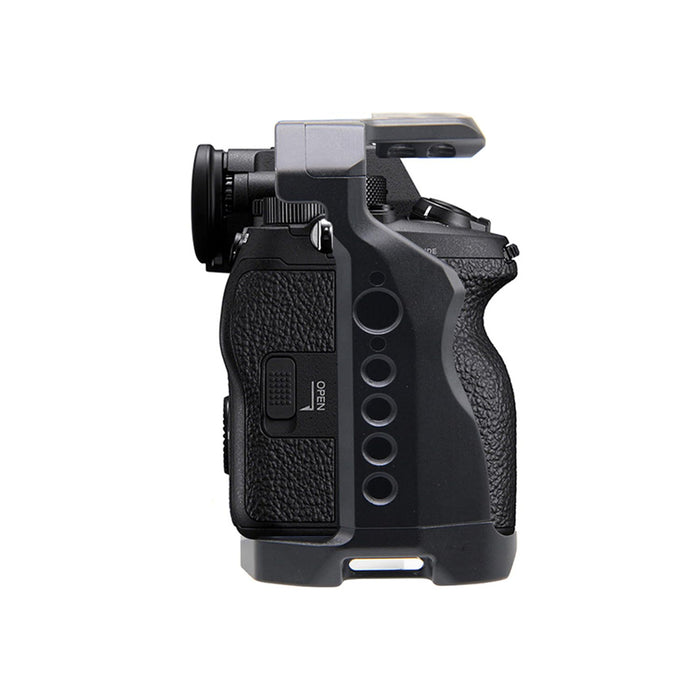 Digitek Cam Cage for Sony A7R4 Camera Aluminum Form-Fitted Cage with Quick Tripod Mounting - Digitek
