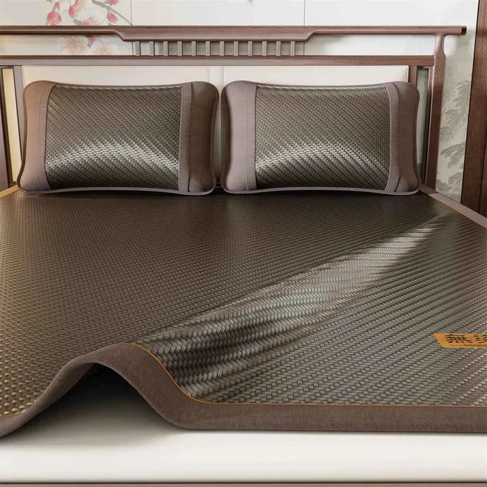 Cooling mattress pad from ShopHub NZ, designed for comfort and temperature regulation on beds during hot summer nights.