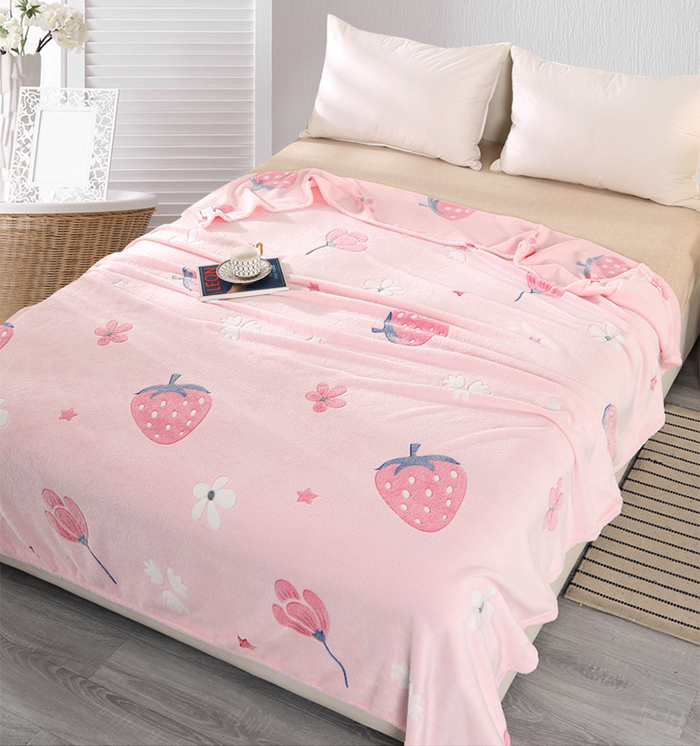 Soft plush fleece blanket from dealonline.co.nz, 200cm winter warm throw with cozy, comfortable texture and vibrant color.