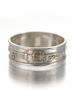 6 / Sterling Silver