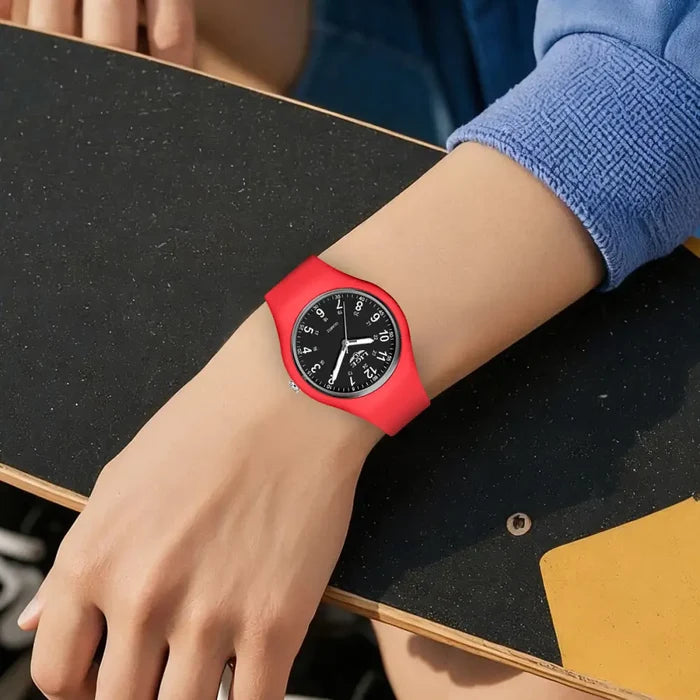 Habicare LIGE minimalist silicone quartz watch with unisex design in multiple colors, featuring a sleek, modern look.