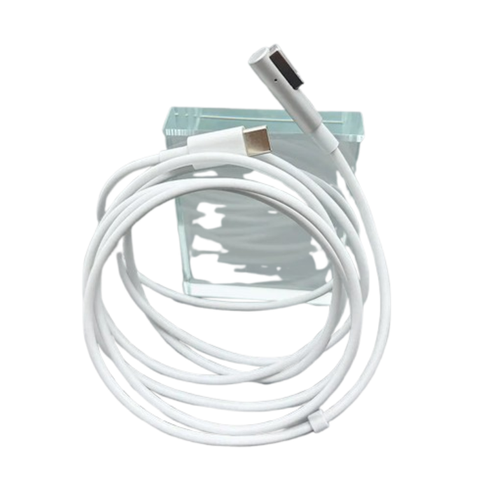 MagFit 1L-Shaped Magnetic USB-C cable from 9eight5, accessory with magnetic connector and durable USB-C design.