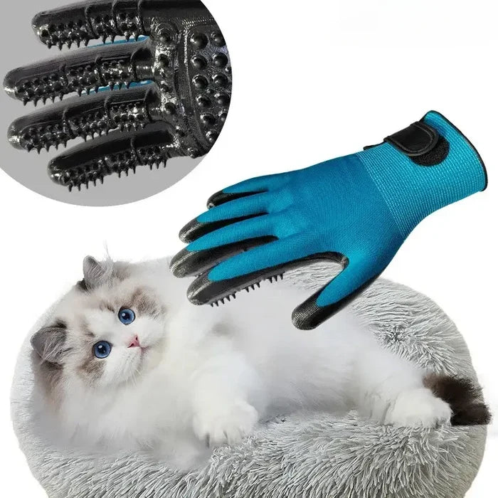 Pair of Habicare pet bath gloves in soft, durable SS material, designed for gentle grooming and bathing of pets.