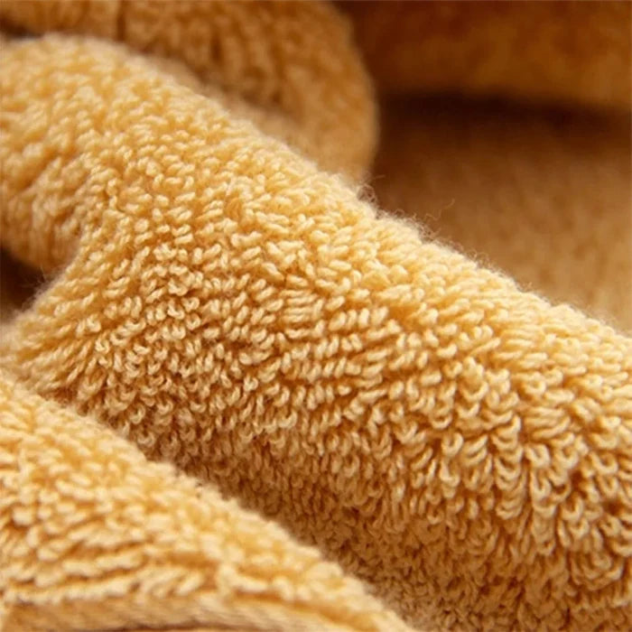 Soft, highly absorbent 100% cotton bath towel from ShopHub NZ with quick-dry 600GSM fabric, shown in natural light.