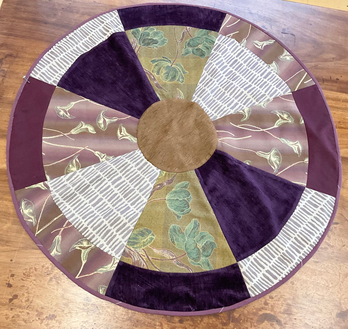 Rediscover Fashion - Upcycled Christmas Rug