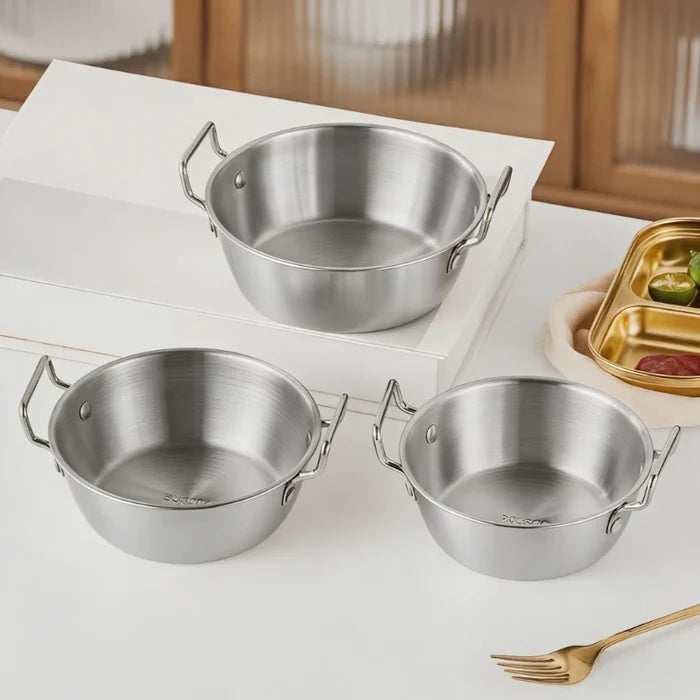 Stainless steel noodle bowl with handle from ShopHub NZ, perfect for ramen, soup, salad, camping, and picnics.