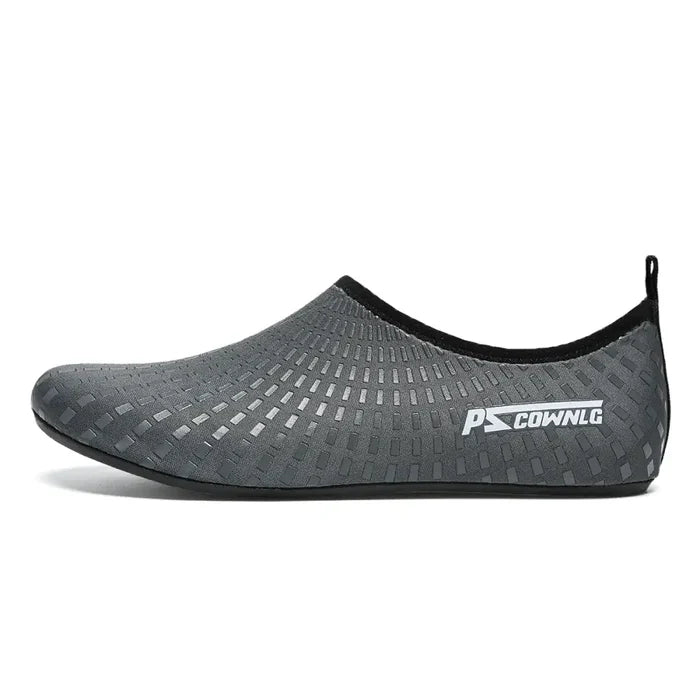 Habicare unisex diving and aqua shoes for water sports, featuring slip-resistant soles and quick-drying material for aquatic activities.