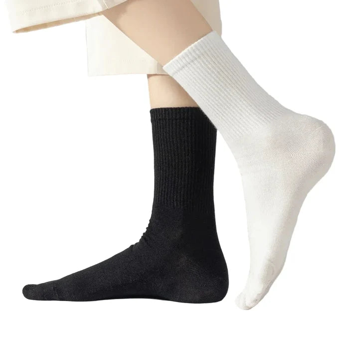 Set of women's five-toe socks in SS size from Habicare, shown in 5 and 10 pair packs with colorful, comfortable toe-separated design.